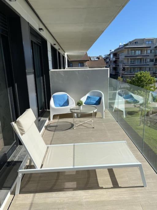 Precioso Apartamento Con Terraza Y Piscina En Portonovo-Sanxenxo מראה חיצוני תמונה