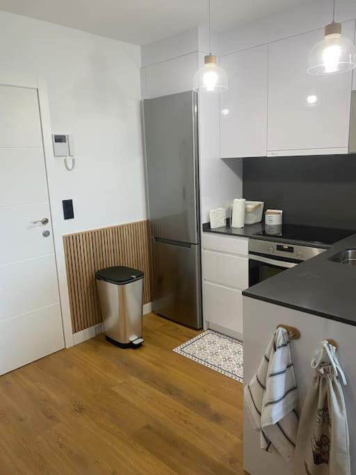 Precioso Apartamento Con Terraza Y Piscina En Portonovo-Sanxenxo מראה חיצוני תמונה